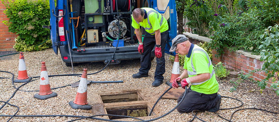 Unblocking Drains Essex – An Easy Way to Clean Blocked Drains